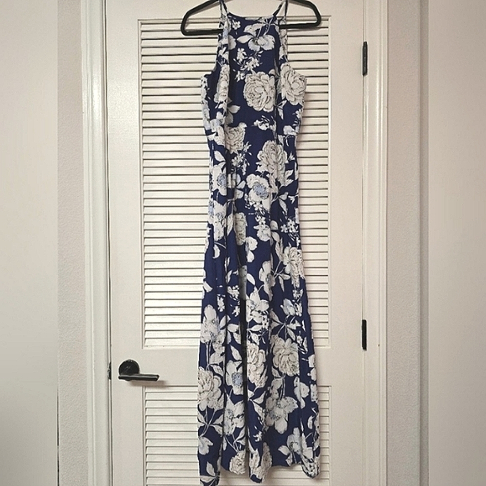 Floral Blue & White Sleeveless Maxi Dress With Open Back